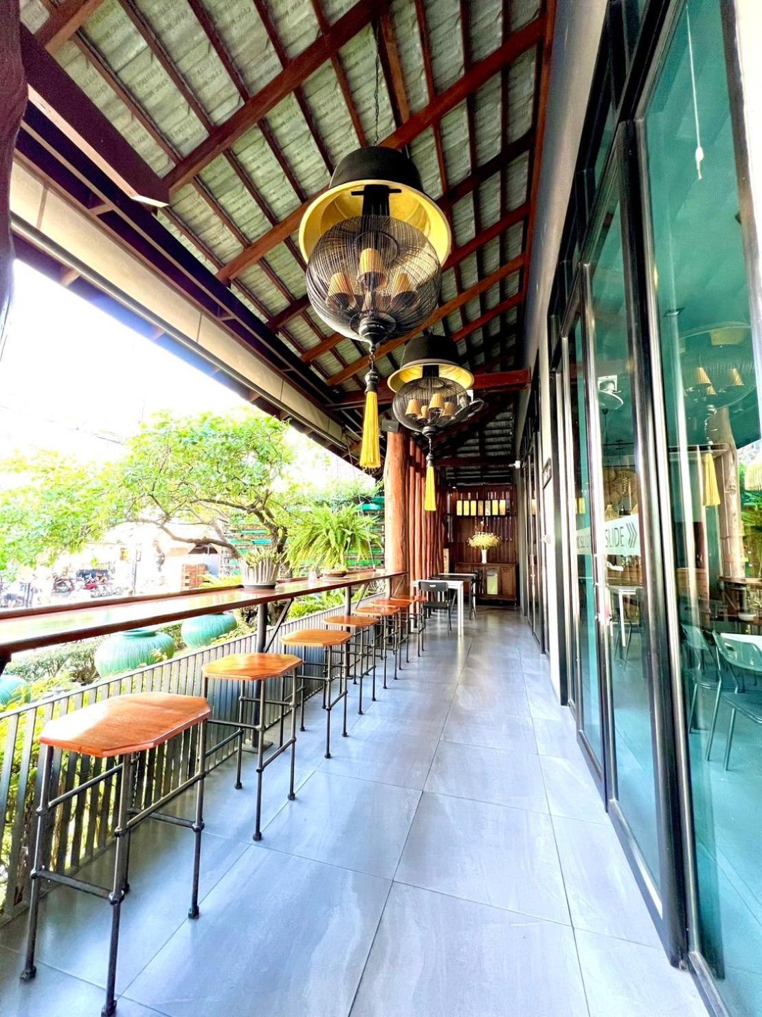 Le Naview @prasingh Hotel